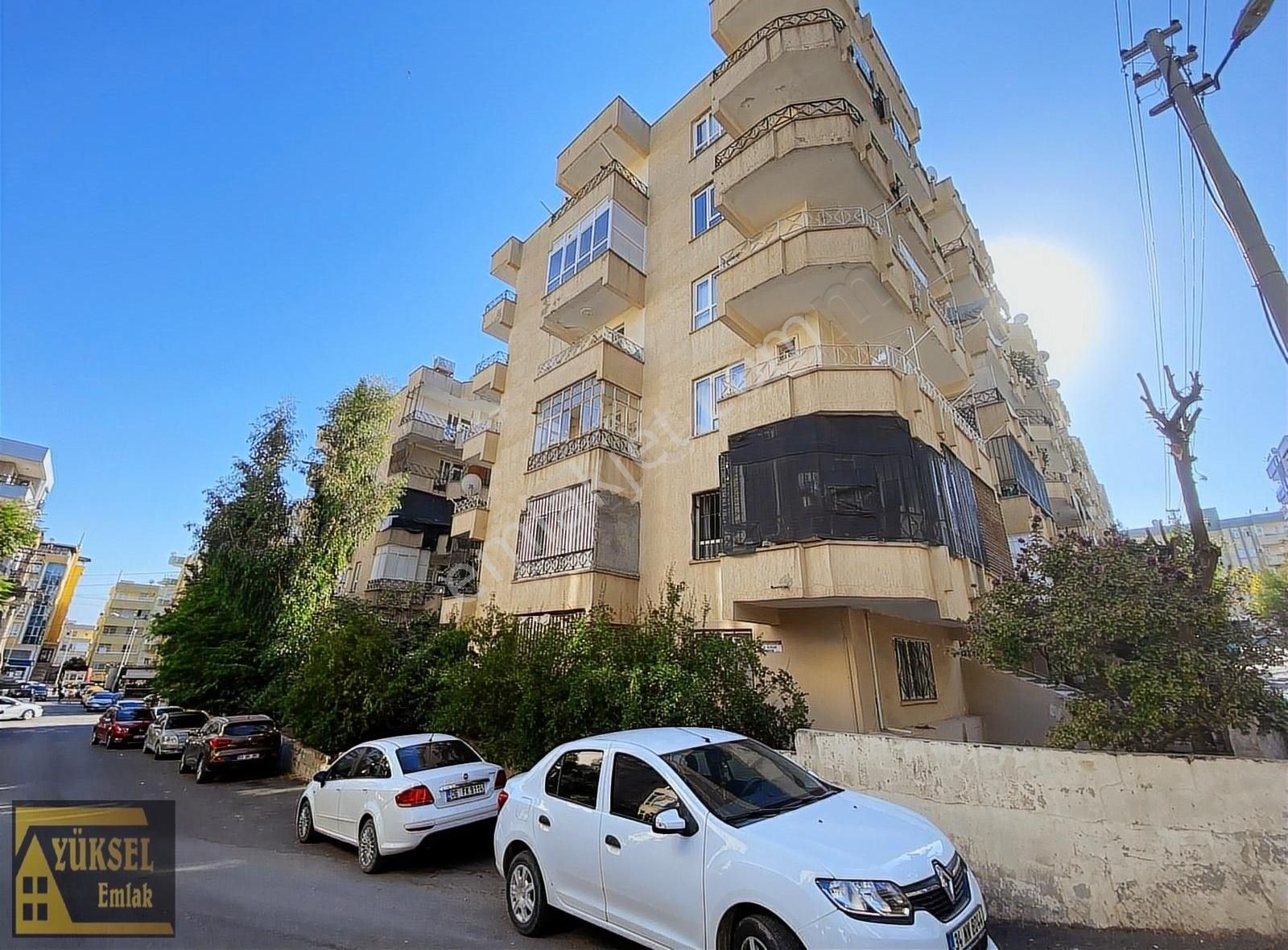 Yüksel Emlak'tan Emniyet Caddesinde Uygun 2+1 Satılık Daire