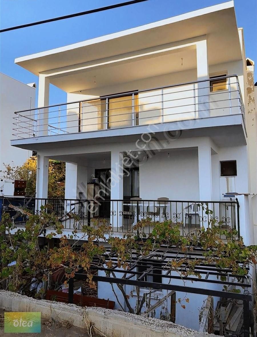 Muğla Bodrum Peksimet Mahallesinde Site İçerisinde Satılık Villa