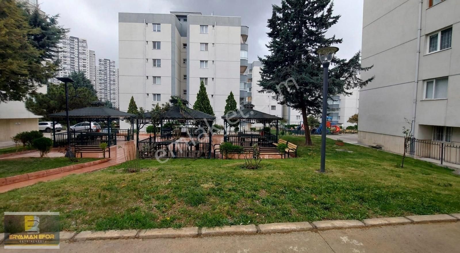 ''eryaman Efor''dan Metro Yakını Yapılı 4+1 Satılık Daire