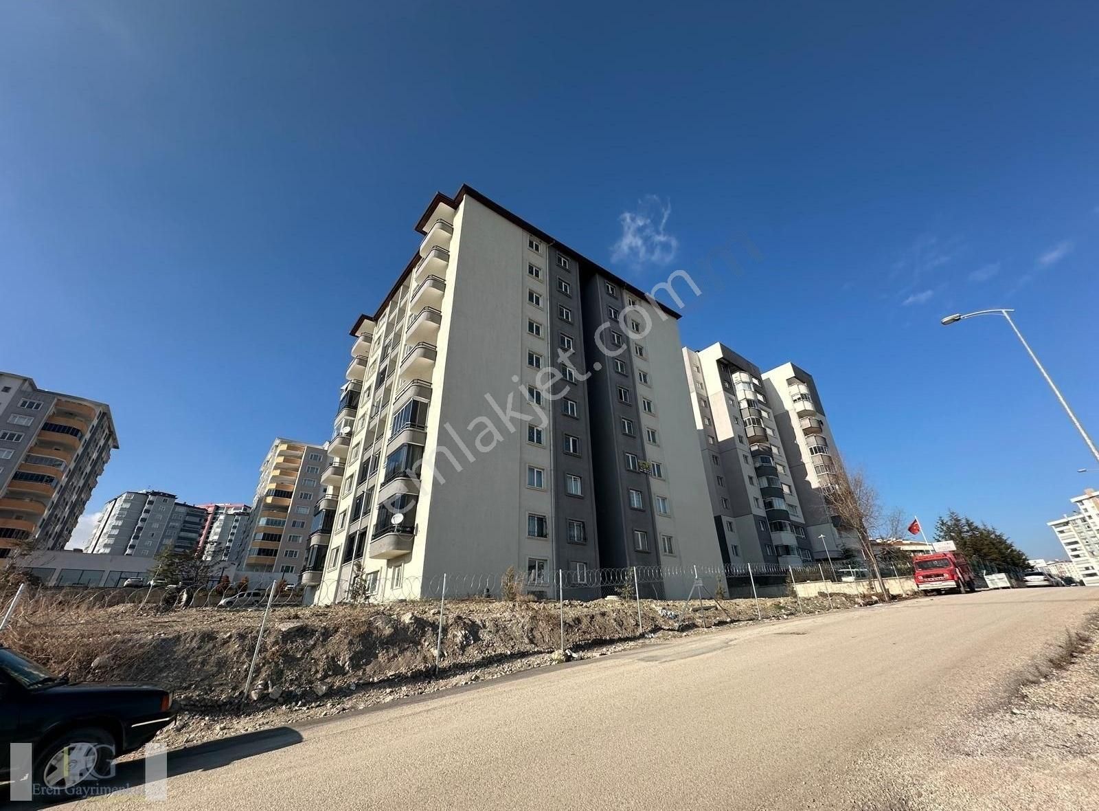 Eren Gayrimenkul Den Güven Sitesinde Güney Cepheli Natamam 3+1