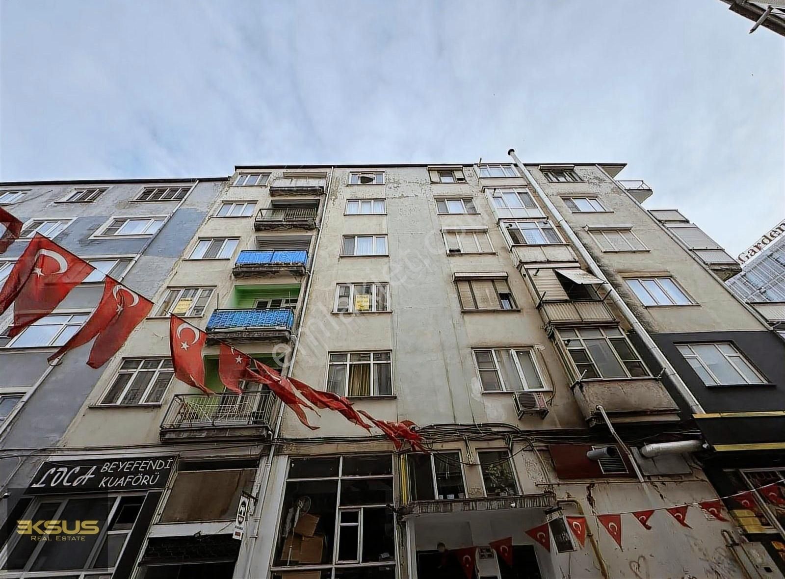 Balıkesir Çarşı Merkezde 2+1 Satılık Daire
