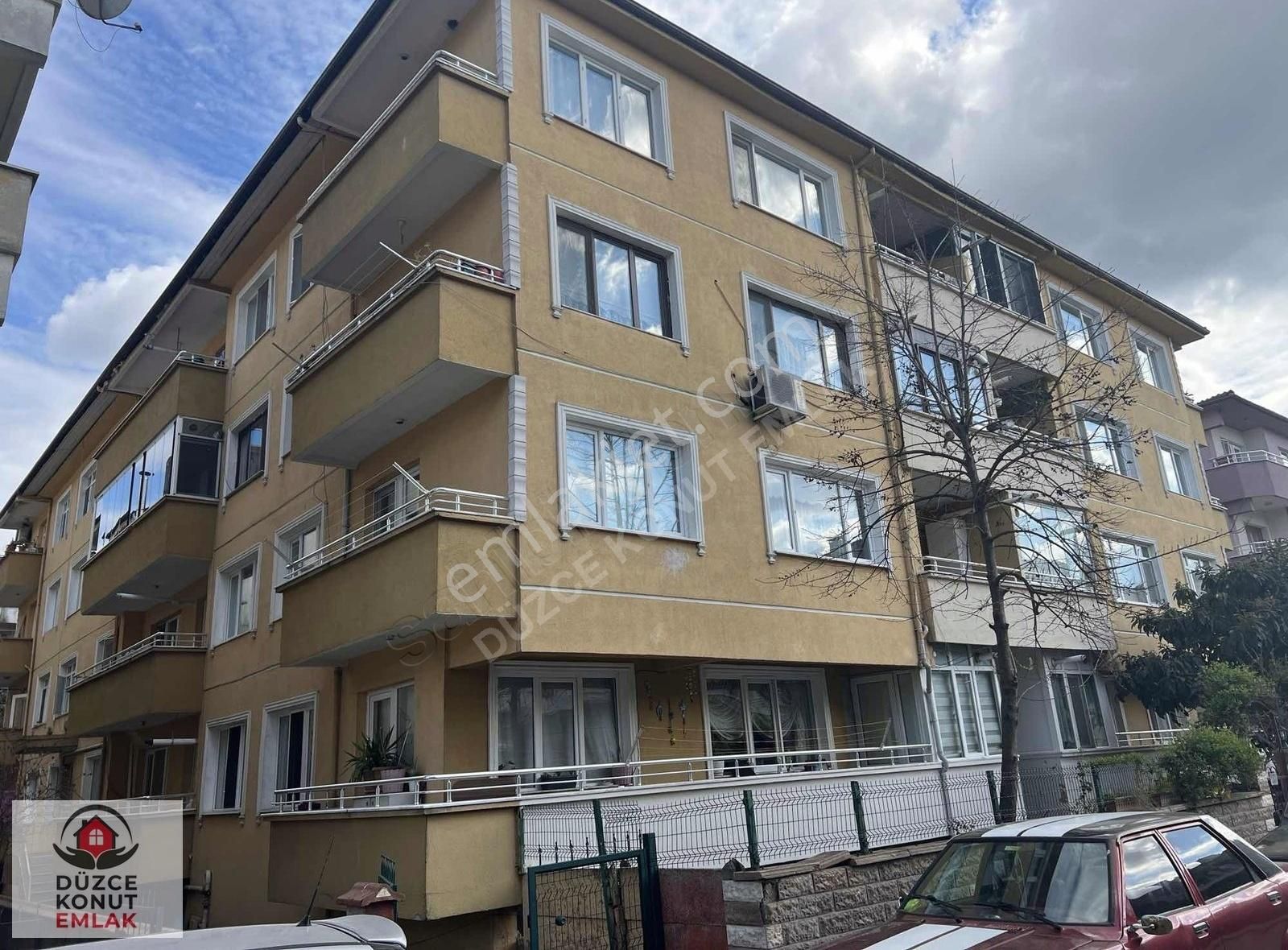 Düzce Konut Emlak | Şerefiye Mah. | Kiralık 3+1 Eşyalı Daire!