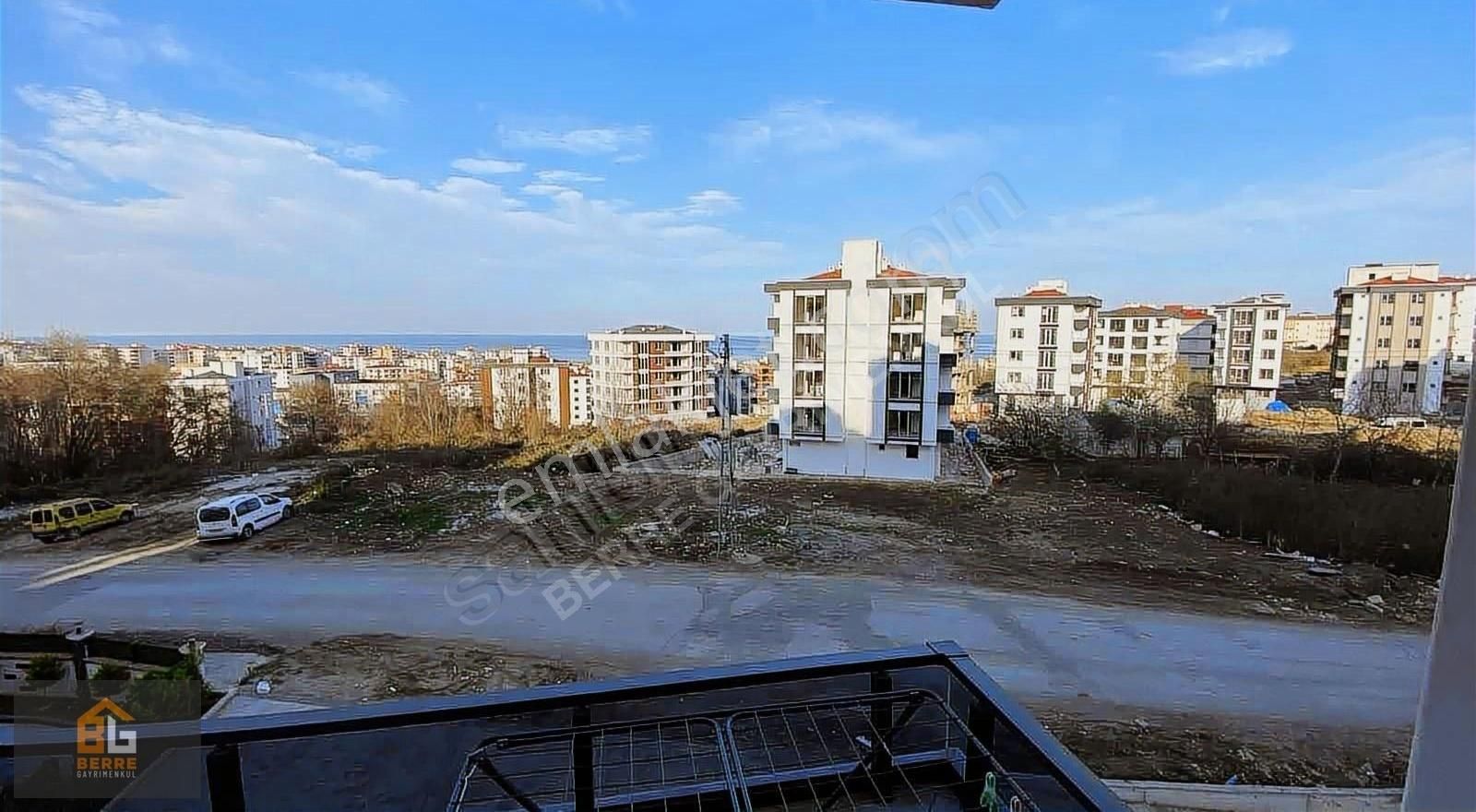 Körfez Mahallesinde Eşyalı Kiralık 1+1 Daire