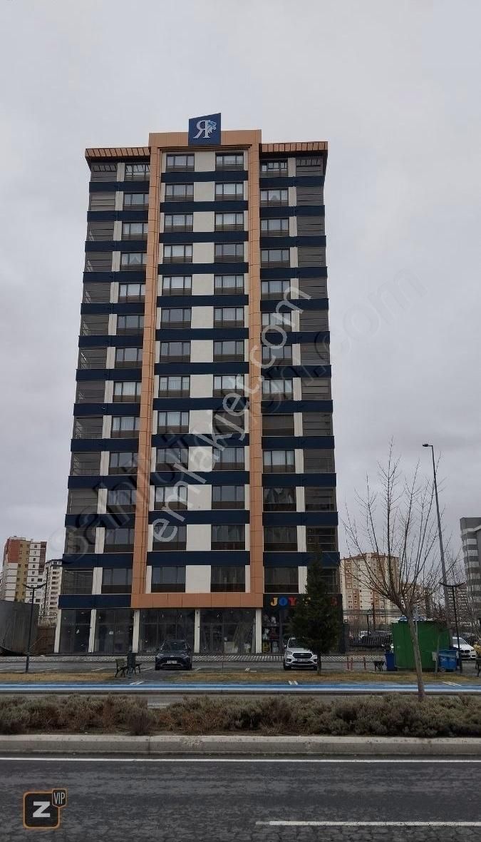Yakut Reform Marin Projesinde Satılık 4+1 Lüks Daire