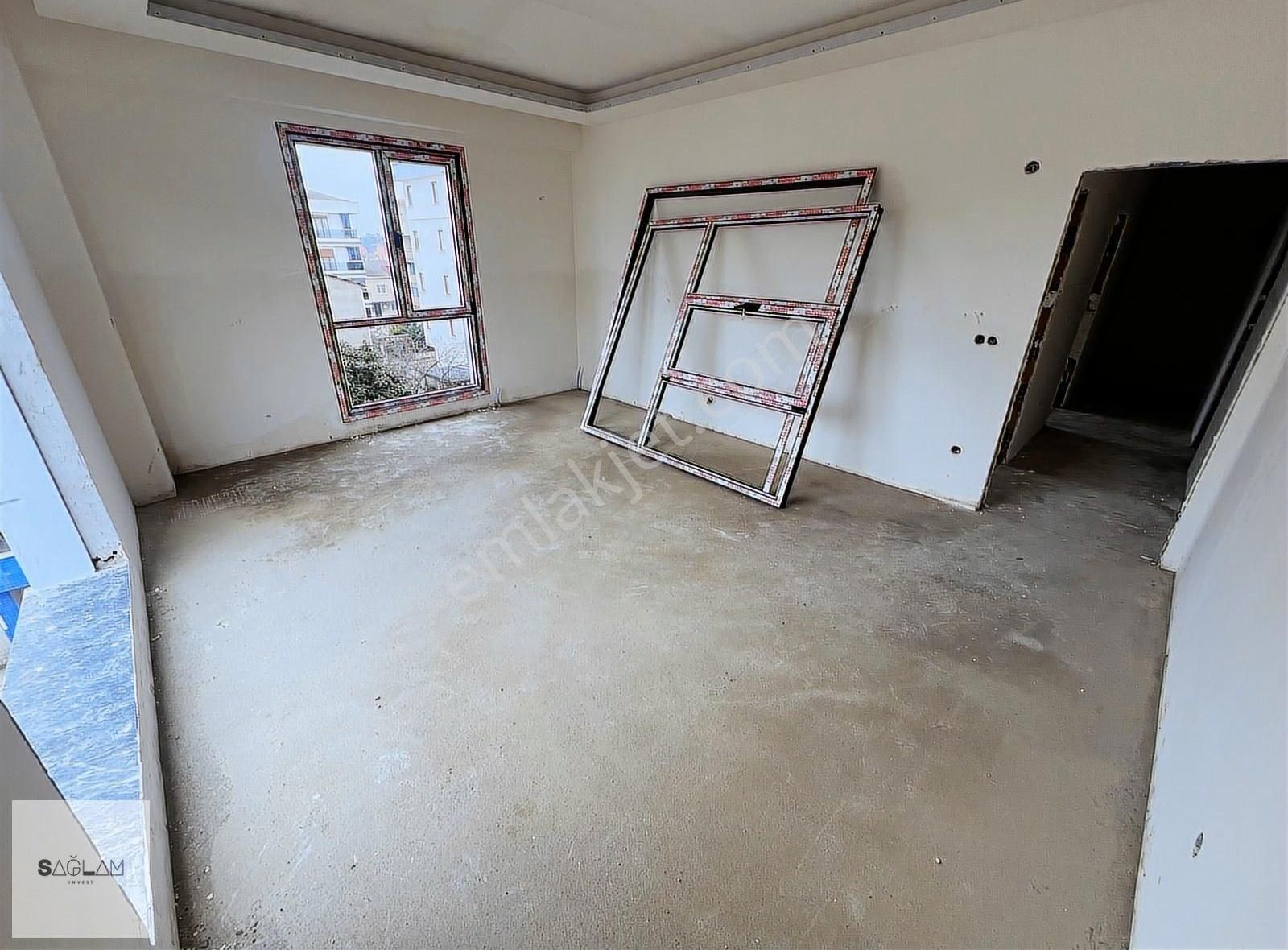 Feneryolu'nda 75m² Sıfır, 2+1 Daire Satılık