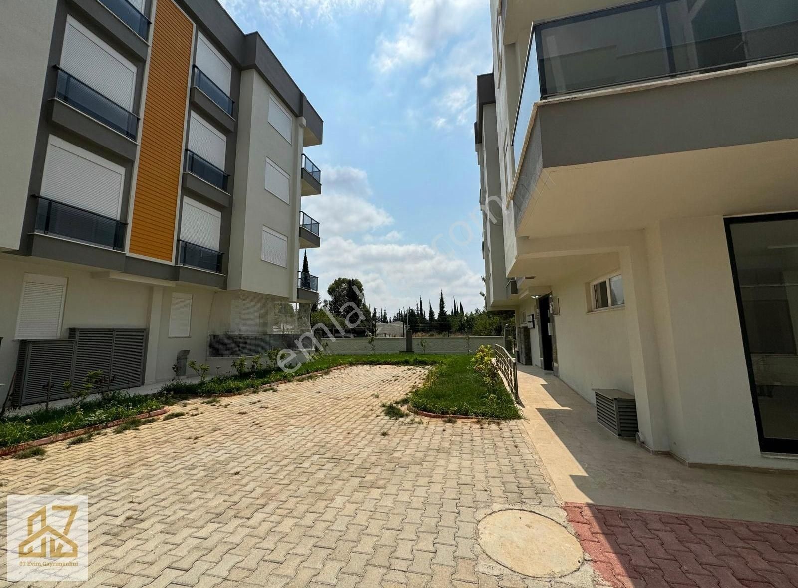 Sınırsız Kredili Site İçerisinde 2+1 Sıfır Daire