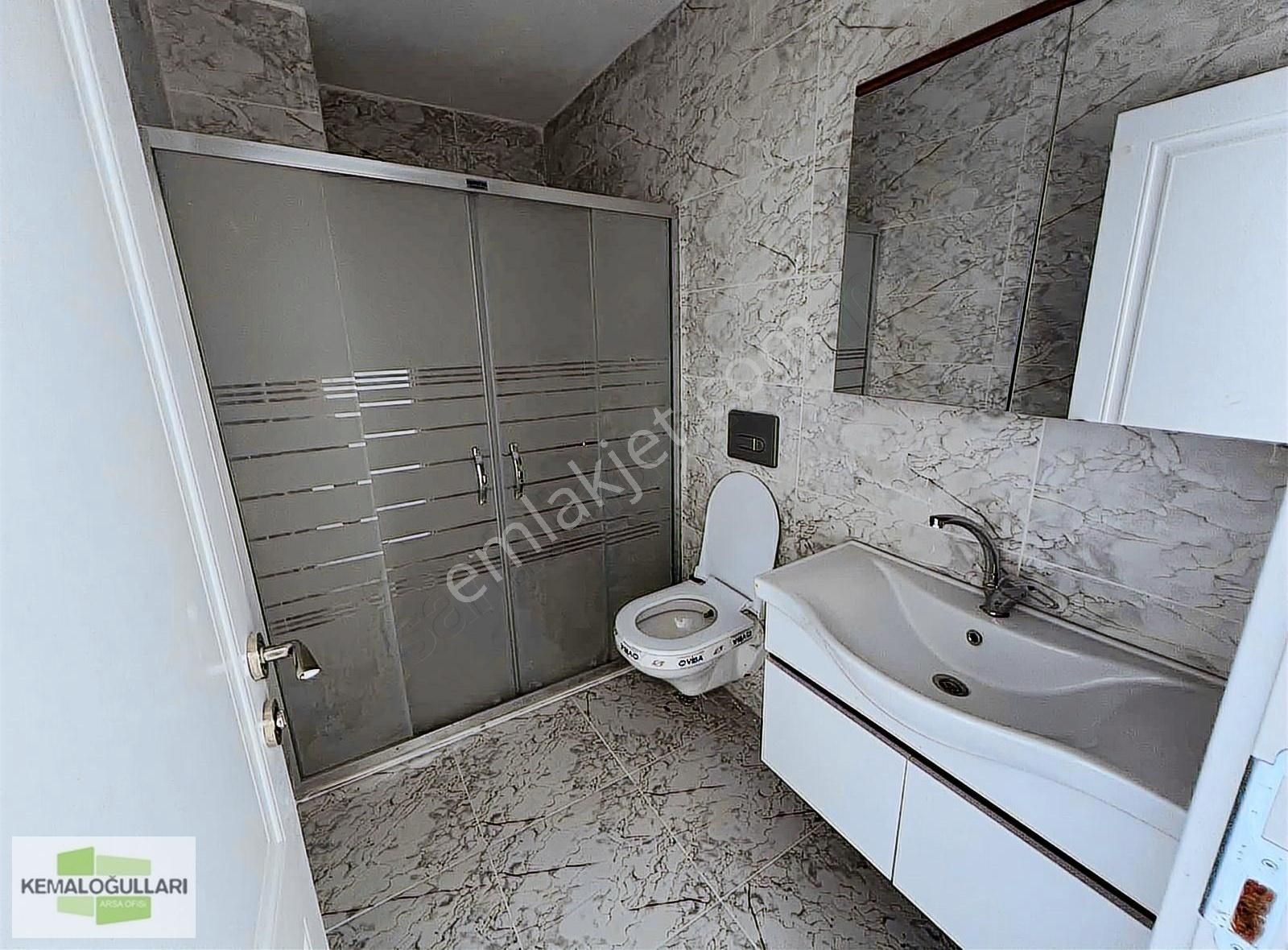 Arnavutköy Anadolu Mahallesinde Satılık 2+1 Bir Yılık Daire