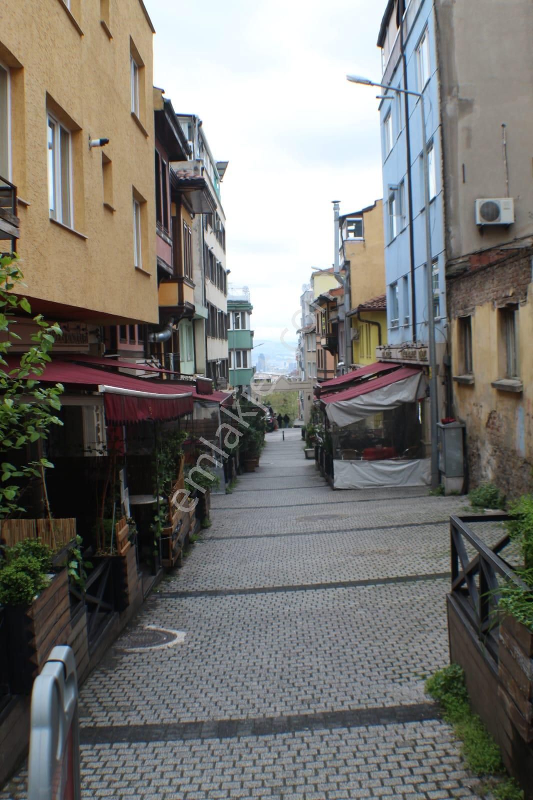 Bursa Yıldırım Namazgah Caddesi Üzerinde 2+1 4. Kat 75 M2 Daire Satılık - Görsel 2
