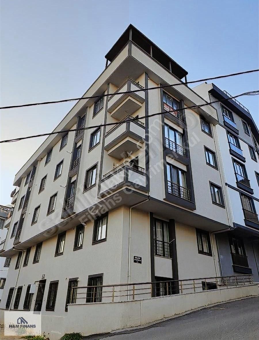Çekmeköy Merkez Mahallesi 4+2 Satılık Dubleks