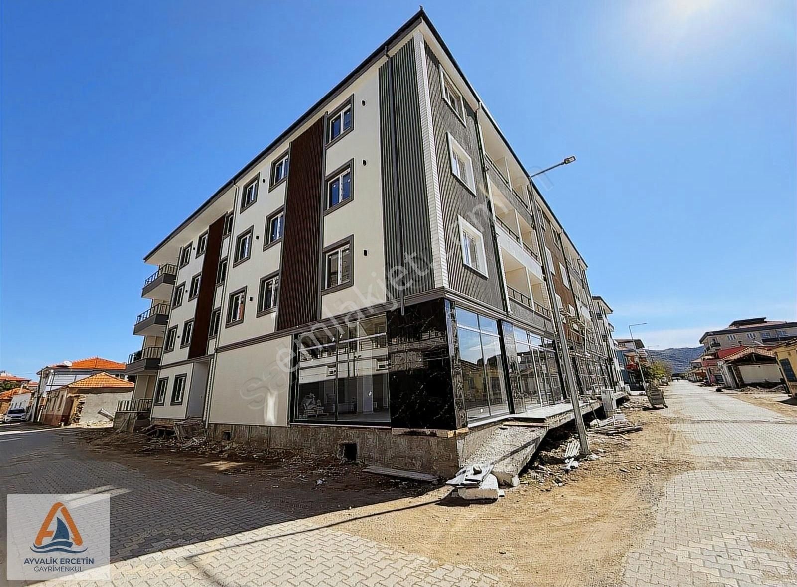 Altınova Merkezde 2+1 Sıfır Giyinme Odalı Daire - Görsel 6