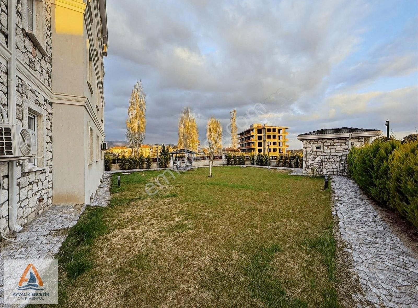 Ayvalık Altınova Elit Site İçinde Taş Tasarım 1+1 Sıfır Daire - Görsel 2