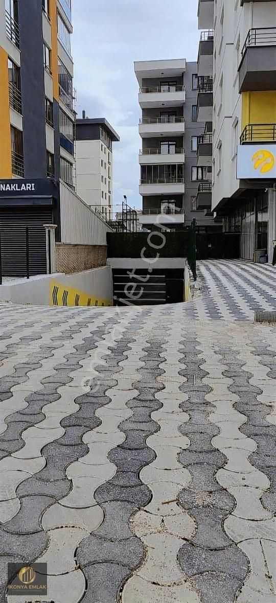Karatay 3+1 Fetih Caddesi Acil Satılık Daire Cadde Cepheli Sıfır