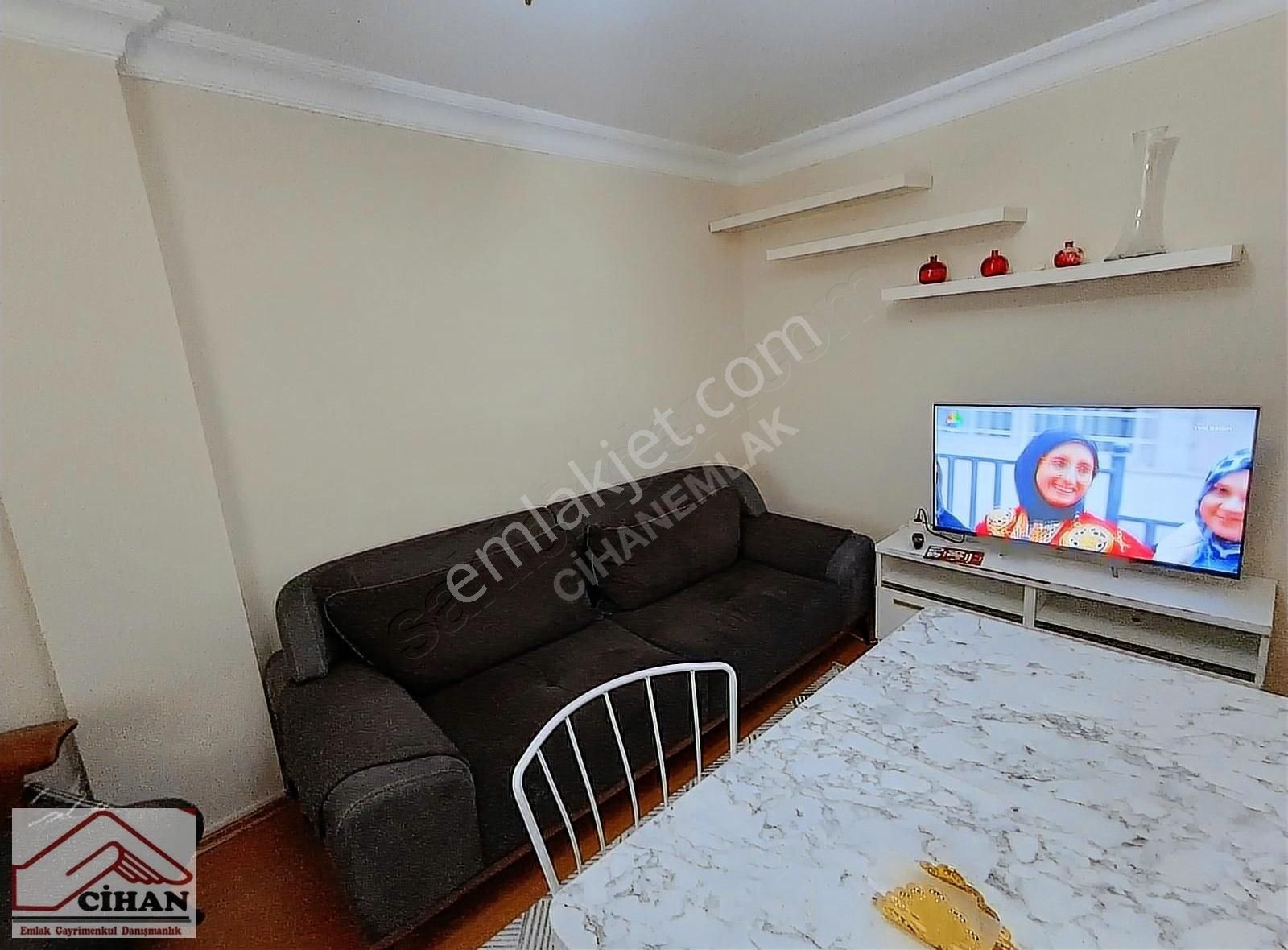 İstanbul Bahçelievler Şirinevler Merkezde Satılık 2+1 Daire