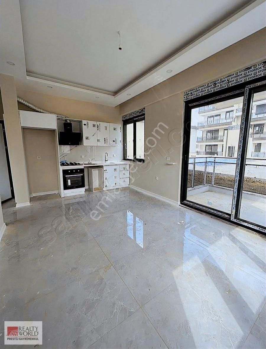 Antalya Altıntaş'ta 1+1 Satılık Bahçe Katı