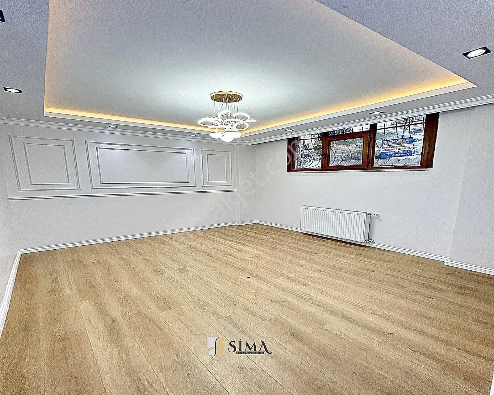 Sima Yapı'dan Caddeye Ve Metrobüse Yakın 2+1 Bahçe Katı