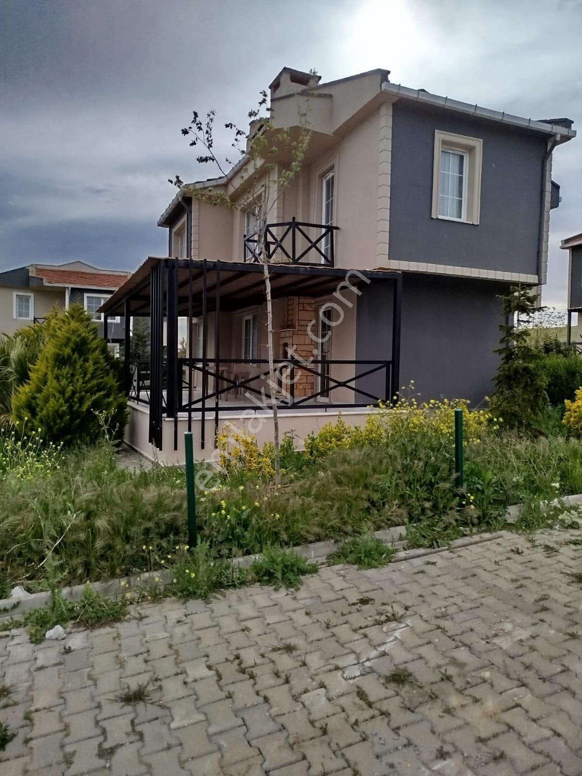 Demirtepe'de Satılık Villalar