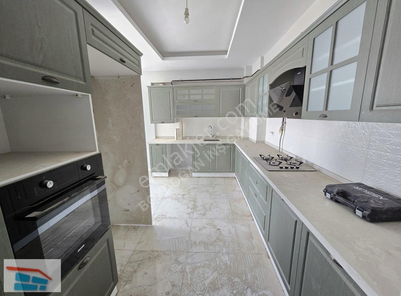 Bozdoğandan Yakıncada Satılık 4+1 Daire