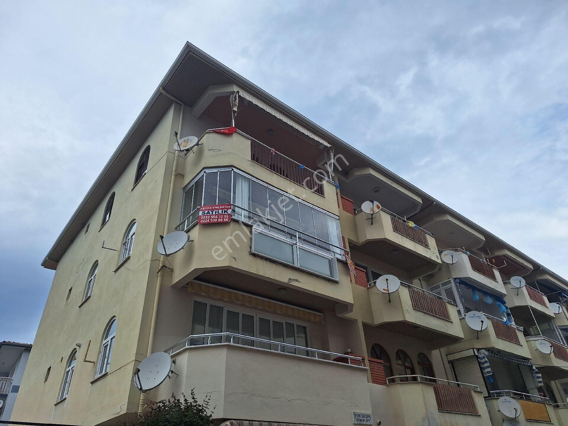 Gemlik K.kumla Feyza Emlak Tan Satılık Deniz Manzaralı Daire