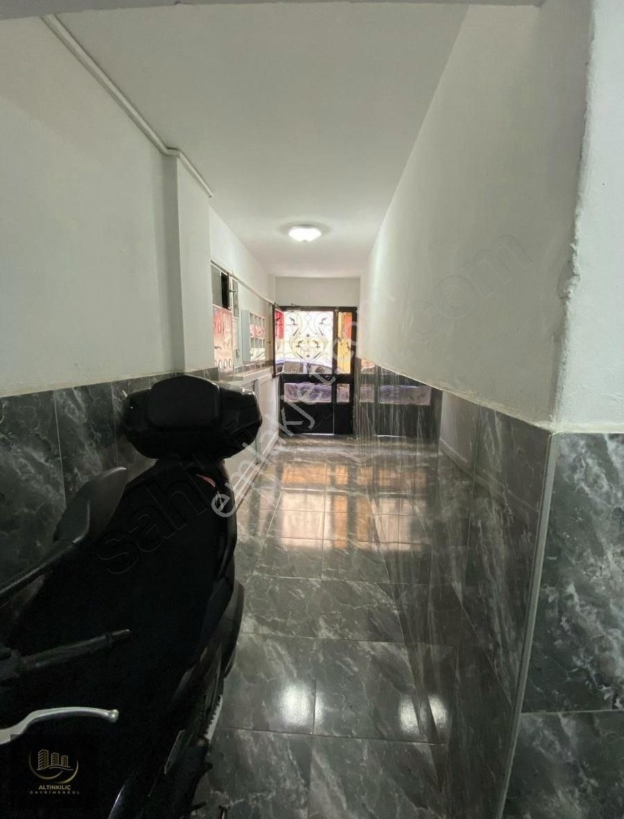 Altınkılıç Emlak'tan Yunus Emre Mahallesi'nde Ara Kat Daire