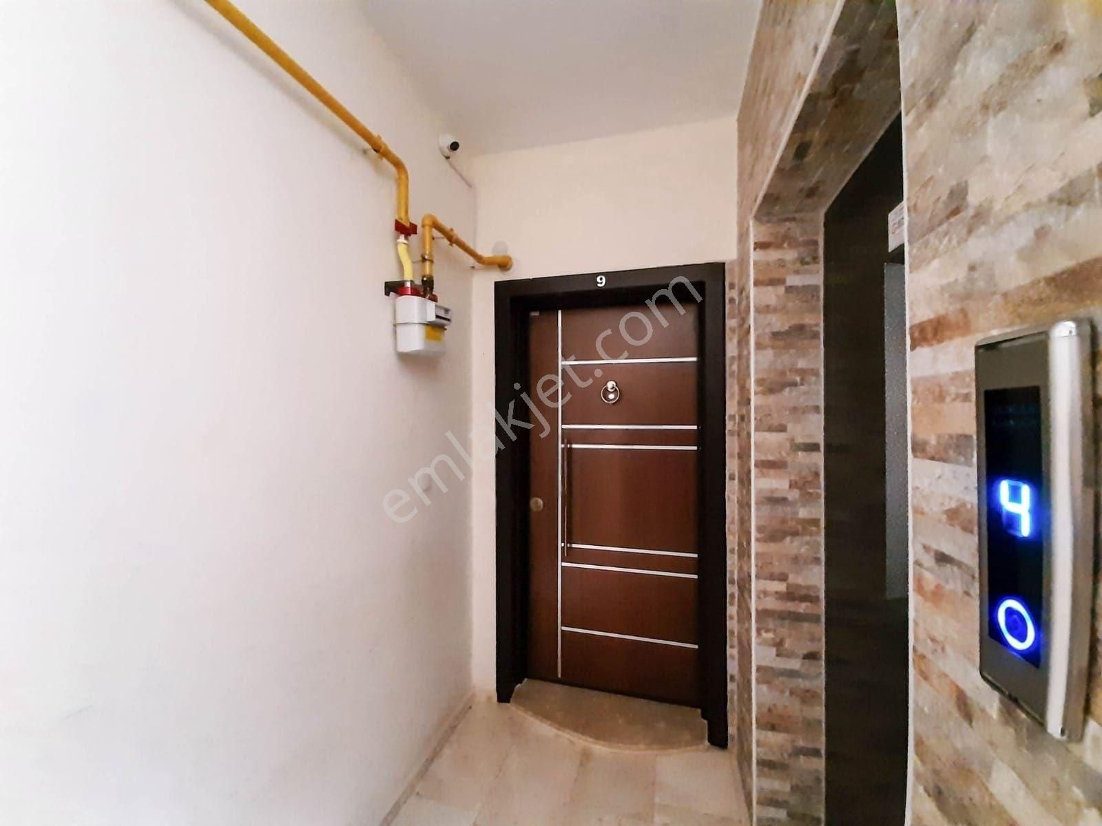 Yenigün 'de Geniş Asansörlü Otoparklı Fırsat Daire - Görsel 10