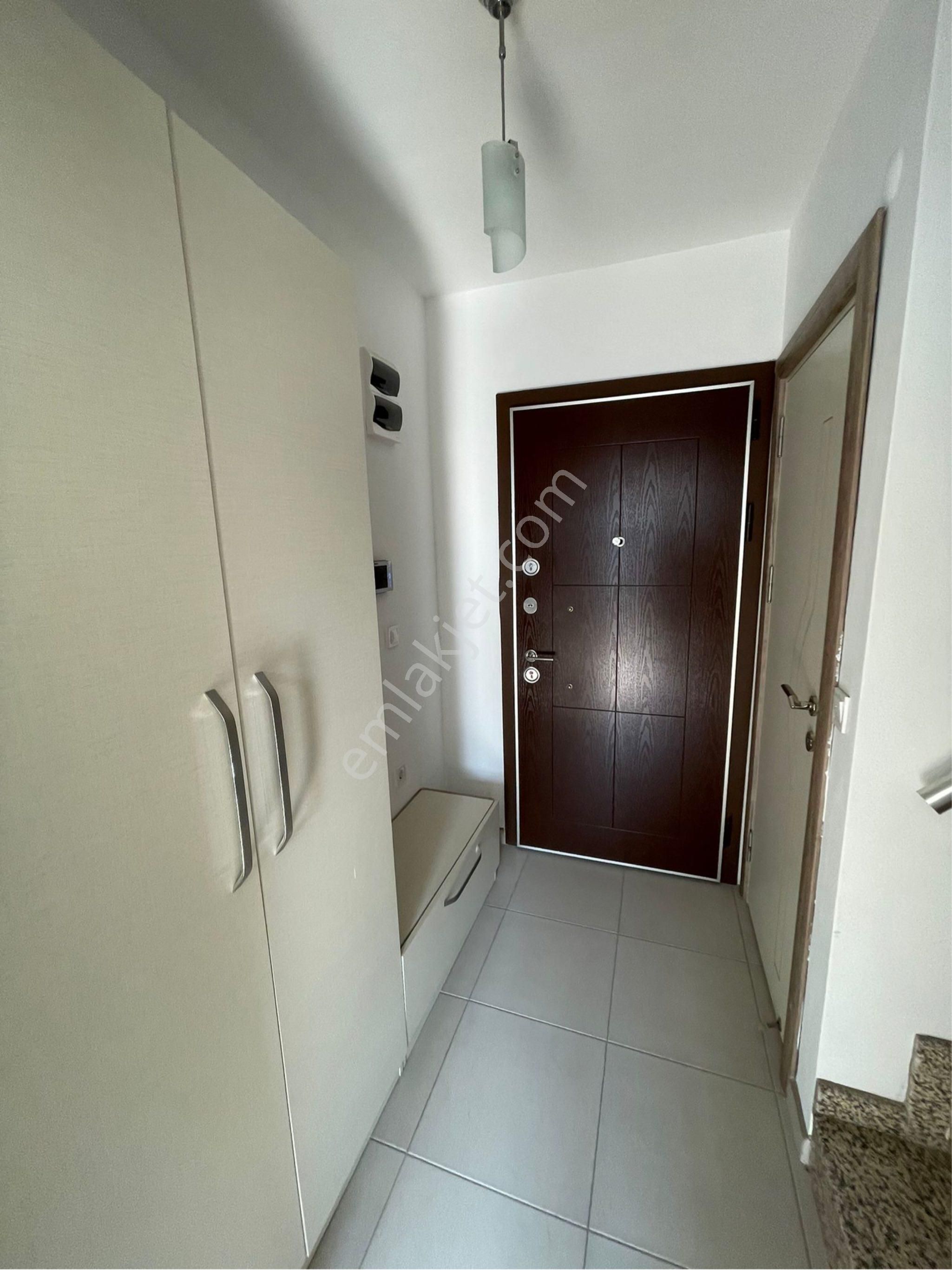 Kuşadası'nda 4+1 Geniş Teraslı Satılık Dubleks Daire - Görsel 19