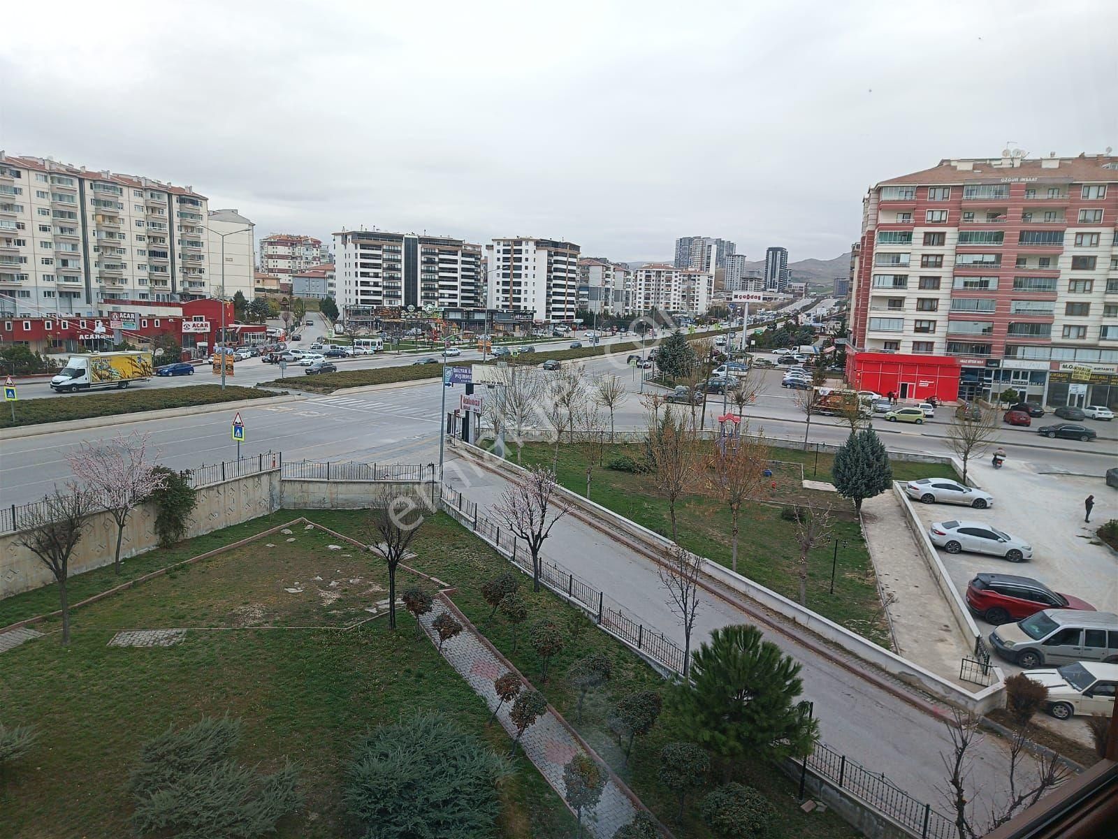 Yerküre Sitesinde 3+1 Yapılı Daire Çakırlarda