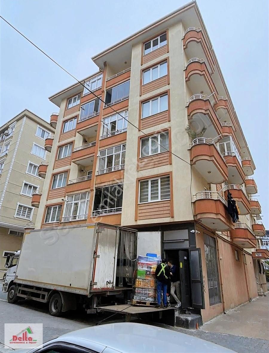 Eski Salı Pazarı Yakını Masrafsız 3+1 Ara Kat Kiralık Daire