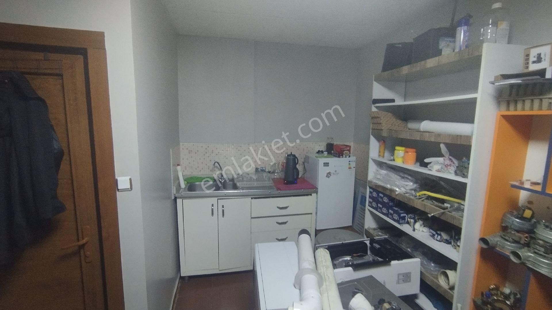75'te Piyasa Değerinin Altında Satılık Dükkan