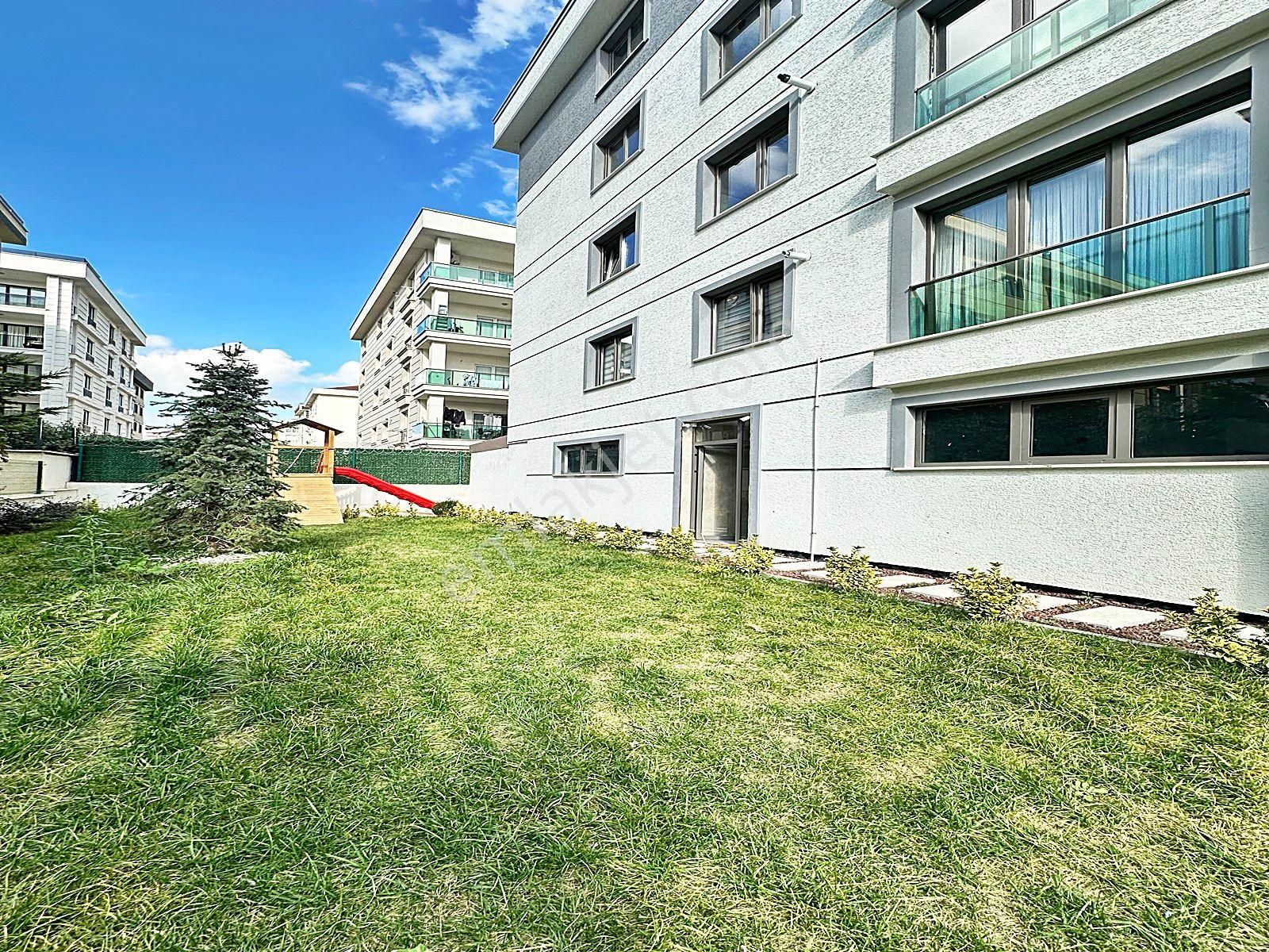 Marmara Mahallesi'nde Geniş Full Dekorlu 3+1 140 M2