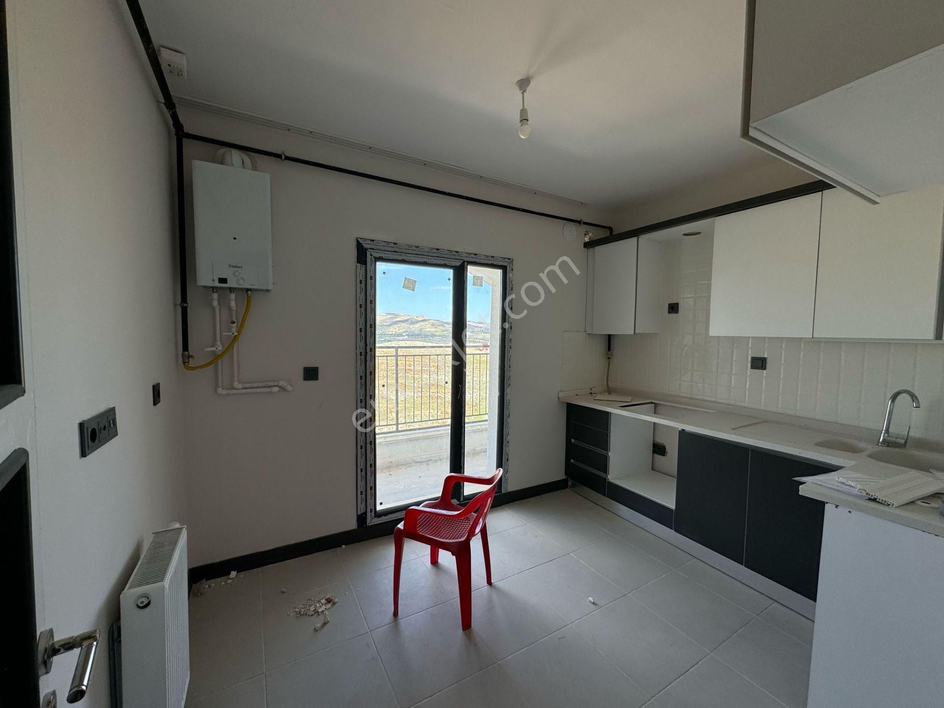 Azk'den Bütçenıze Uygun Yeni Yapılan Tokide Bulunan 2+1 Dairemiz Kiralıktır