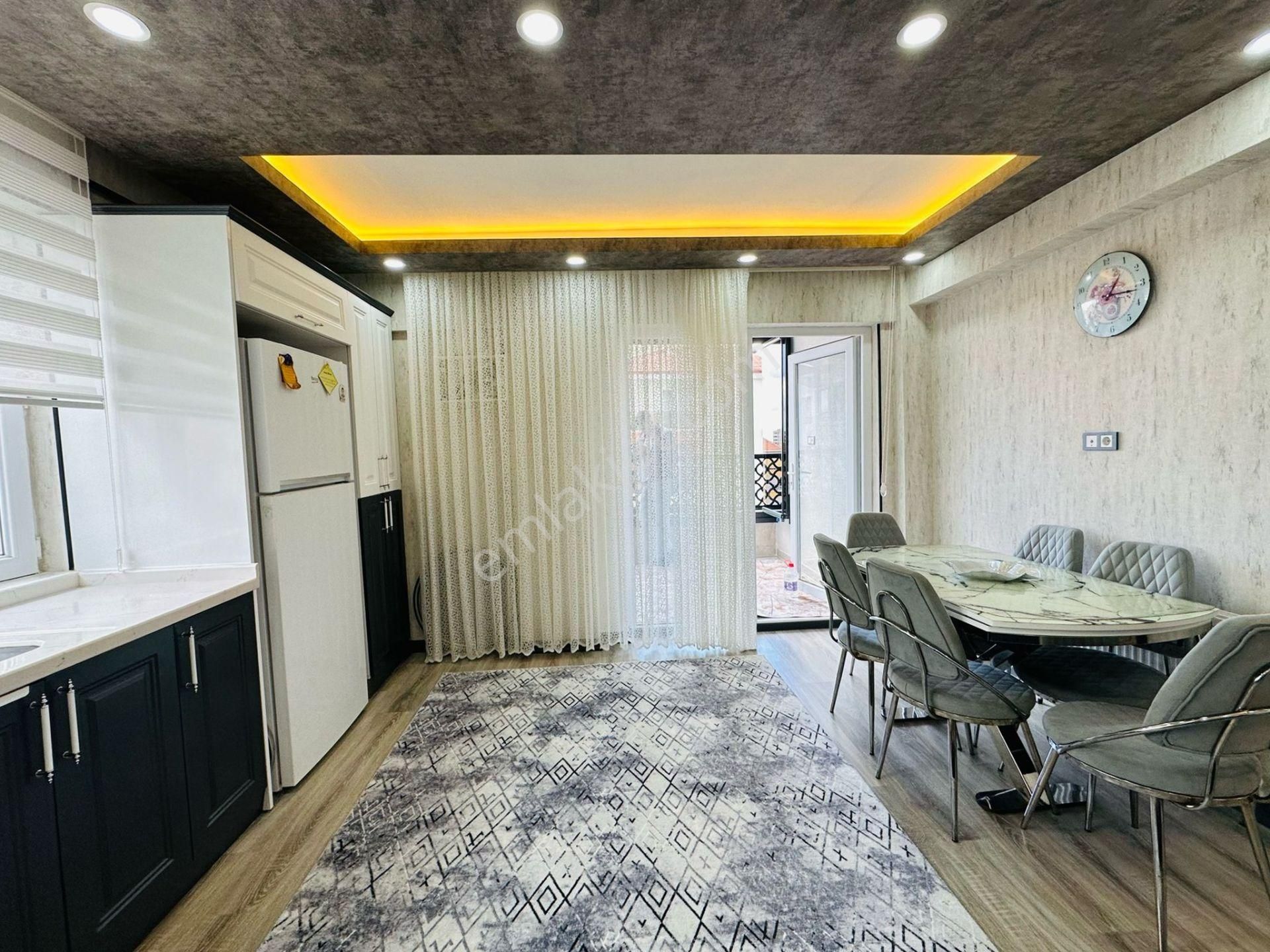 Beşikkaya'da Full+full Yapılı Asansörlü 3+1 Ara Kat Satılık Daire !! - Görsel 11