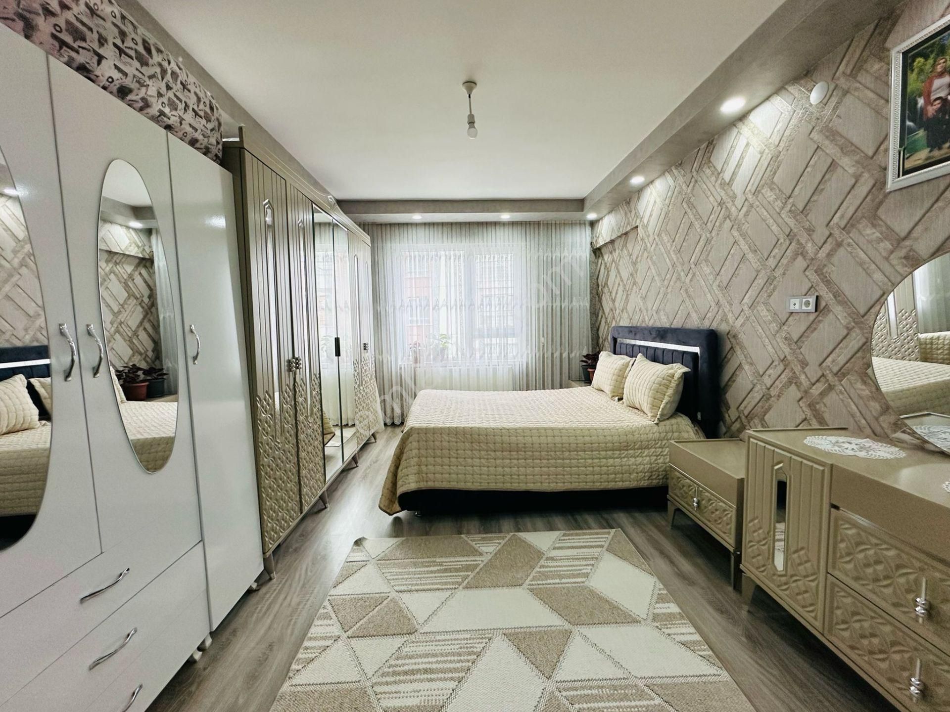 Beşikkaya'da Full+full Yapılı Asansörlü 3+1 Ara Kat Satılık Daire !! - Görsel 16