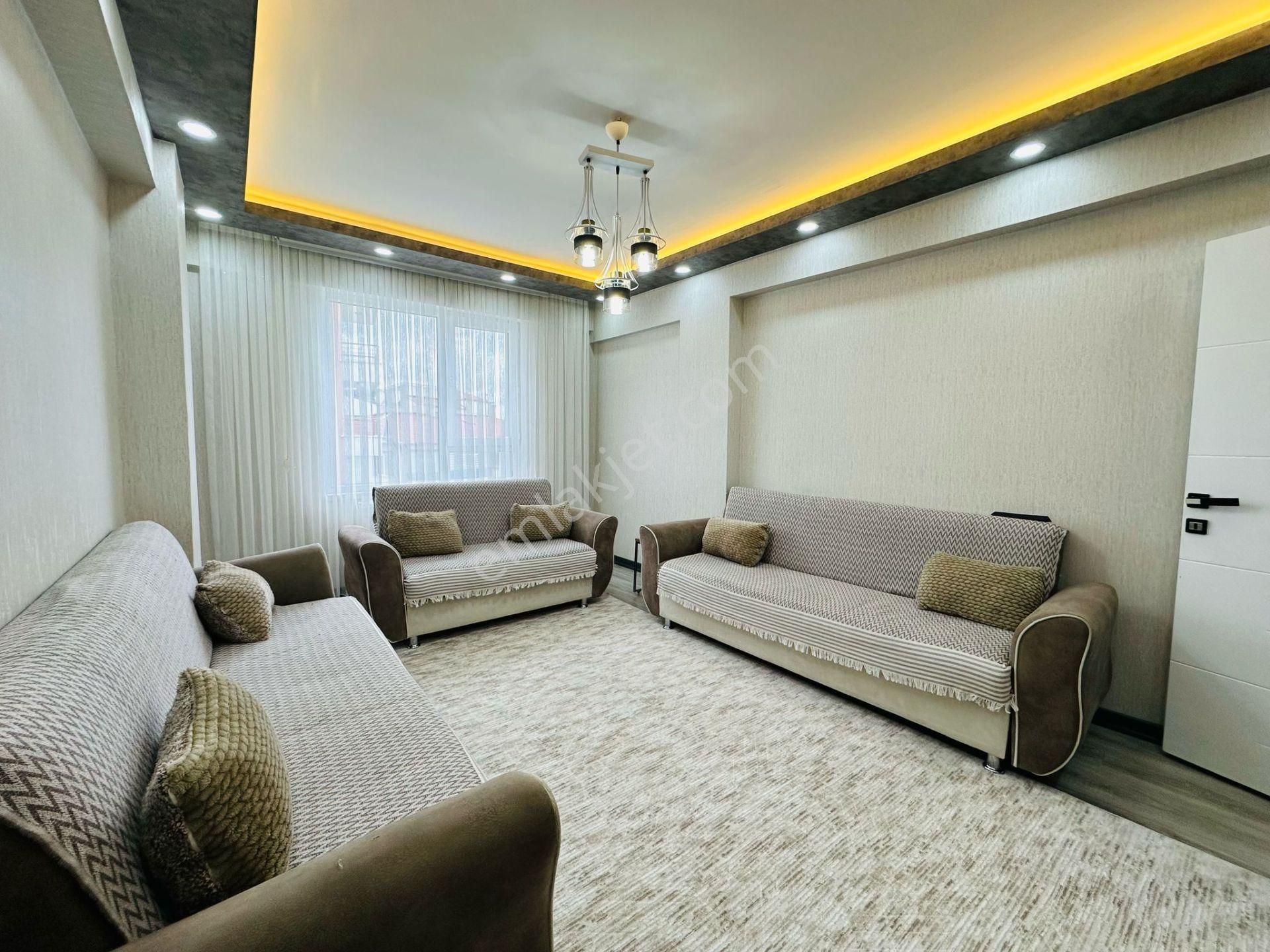 Beşikkaya'da Full+full Yapılı Asansörlü 3+1 Ara Kat Satılık Daire !! - Görsel 13