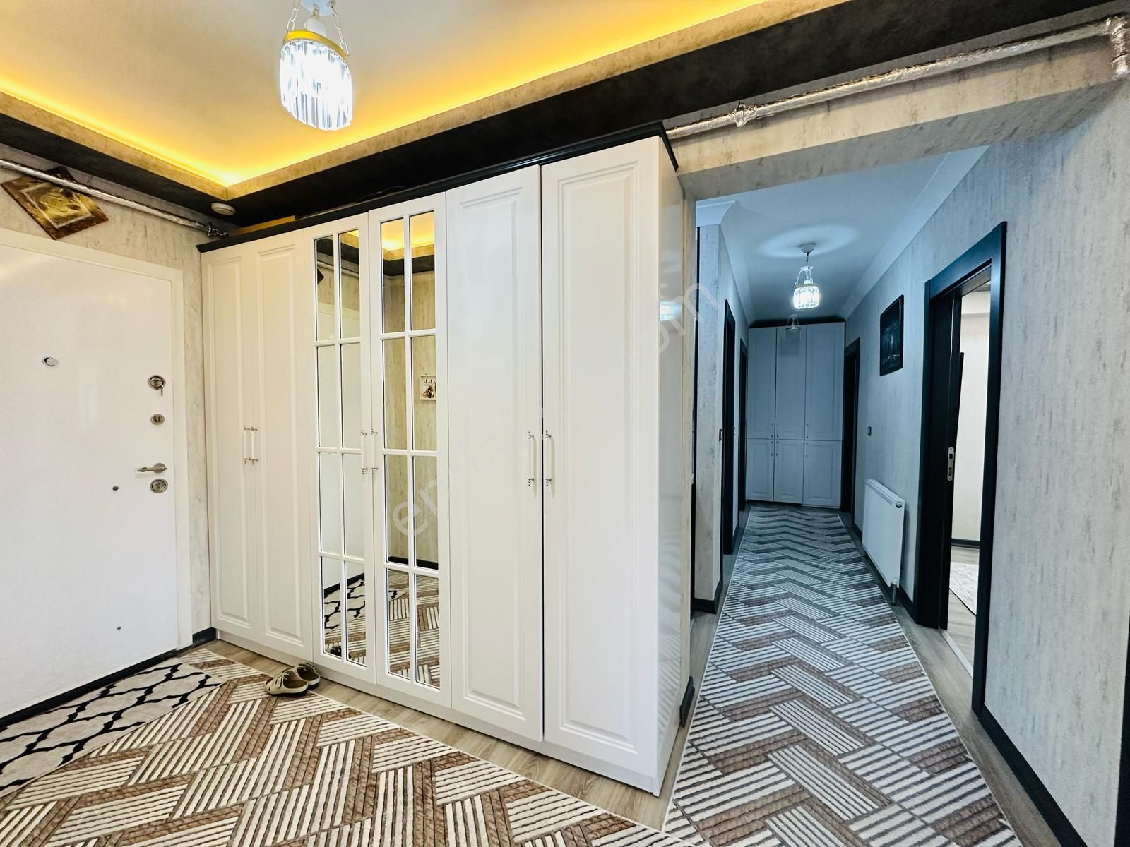 Beşikkaya'da Full+full Yapılı Asansörlü 3+1 Ara Kat Satılık Daire !! - Görsel 25