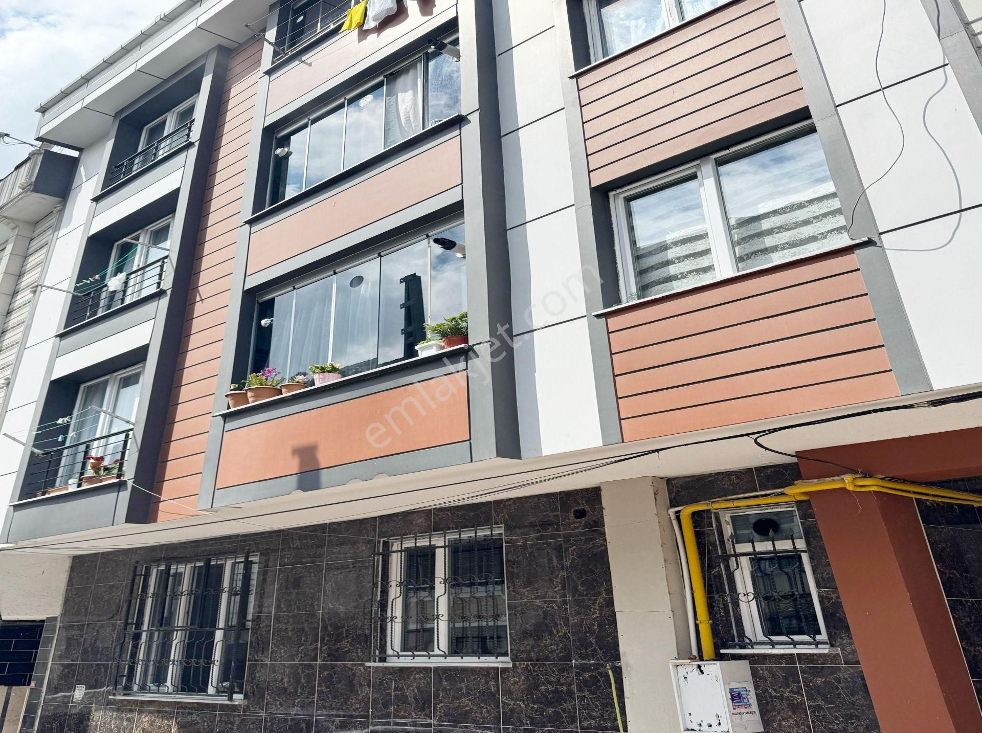 Beylikdüzü Vira Yapı'dan Satılık Emsallerinin Altında 2+1 1. Kat Daire !