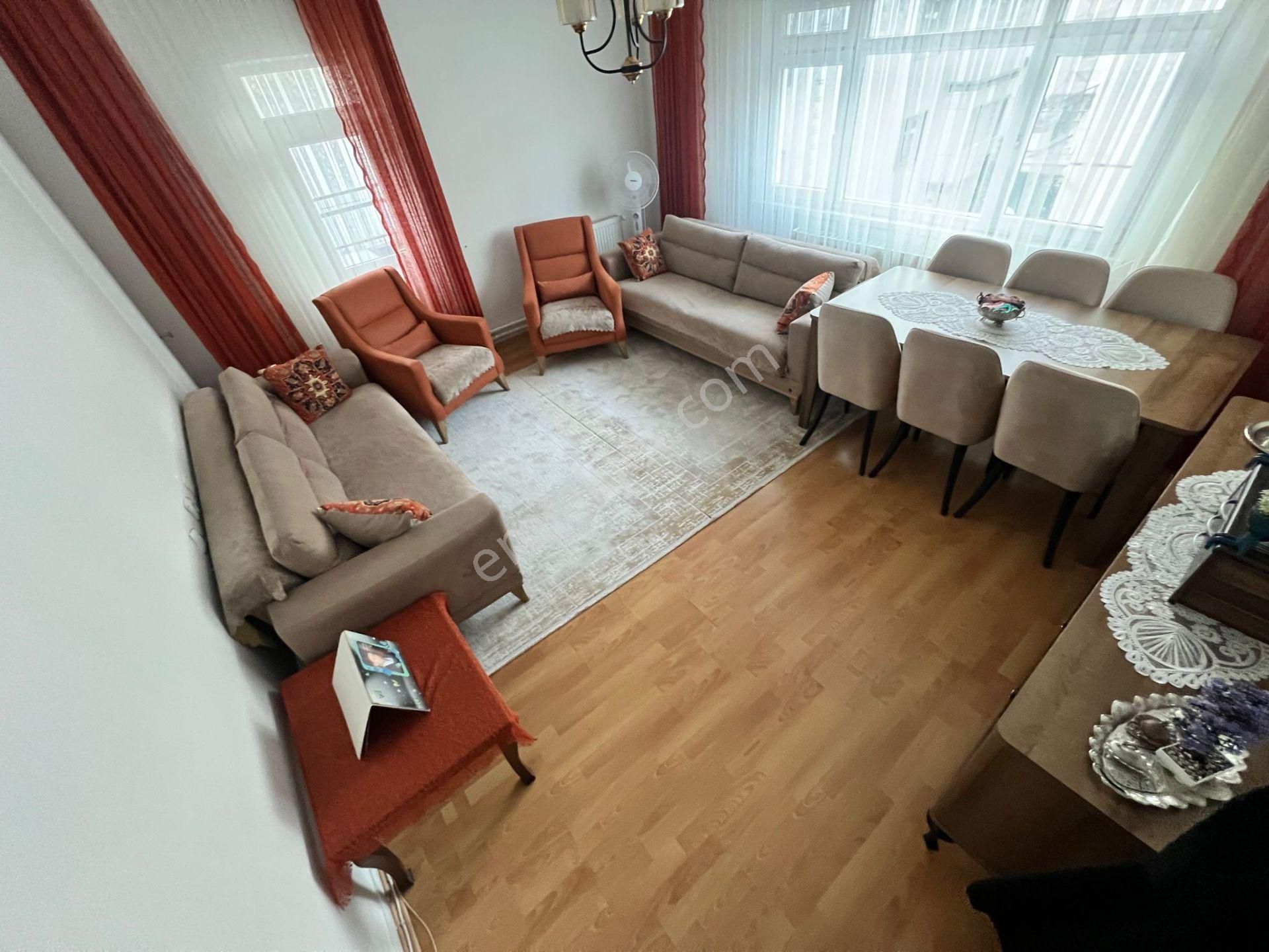 Atatürk Mh'de 3+1 120m² Bağımsız Ara Katta Yapılı Daire