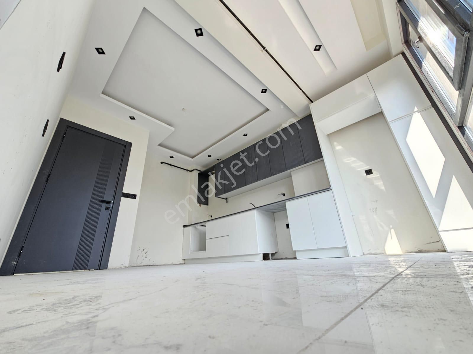 Denizli Şemikler'de 2+1 120m2 Lüks İşçilikte Son Fırsat Daire