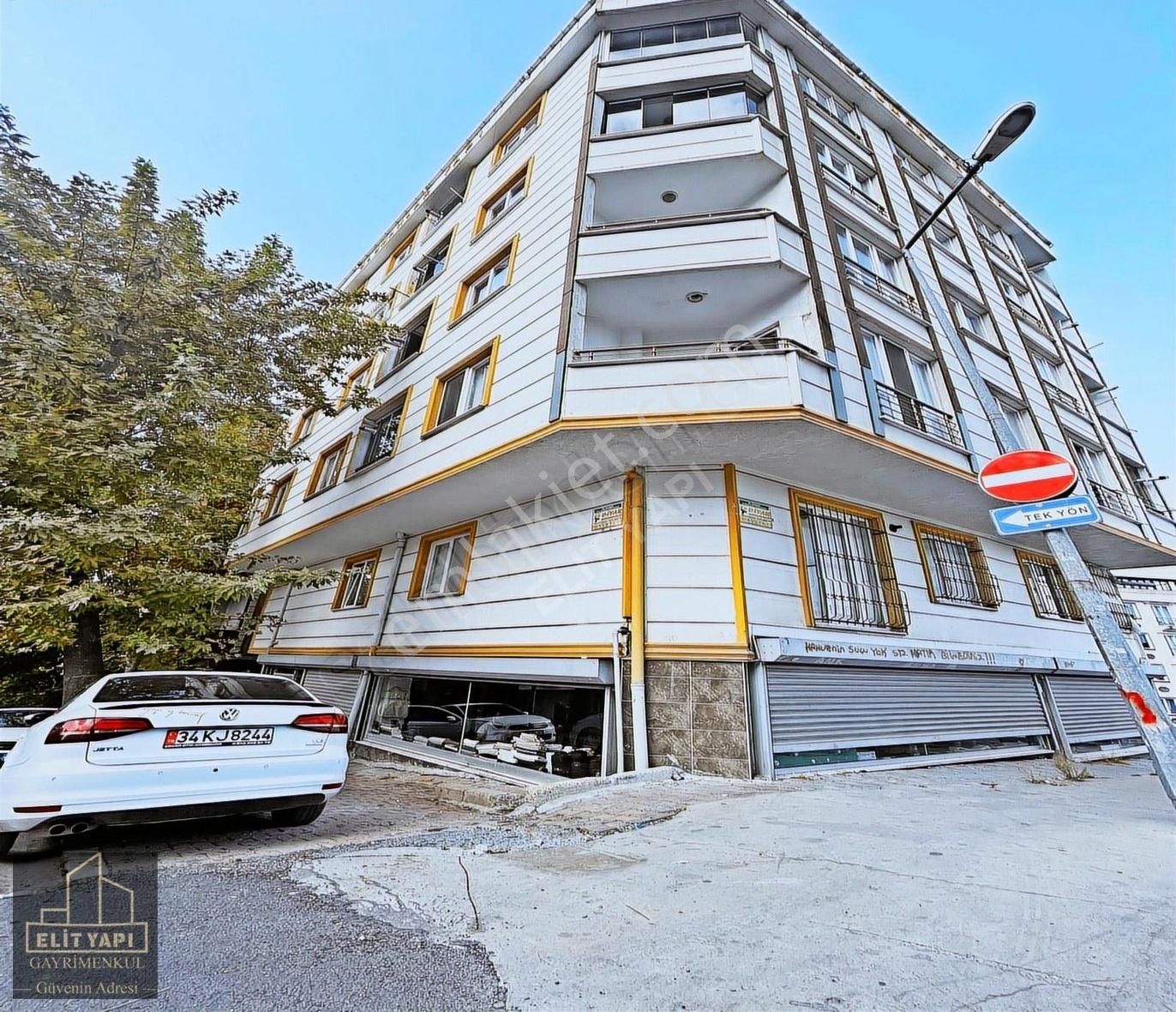 Elit Yapıdan Merkezi Konumda 2+1 Kiralık Daire