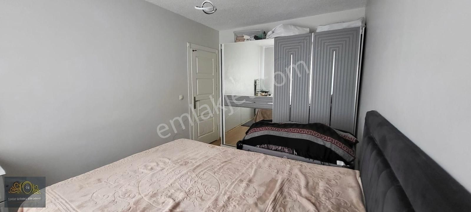 Kayaşehir 13. Bölge"de Satılık 2+1 Daire - Görsel 3