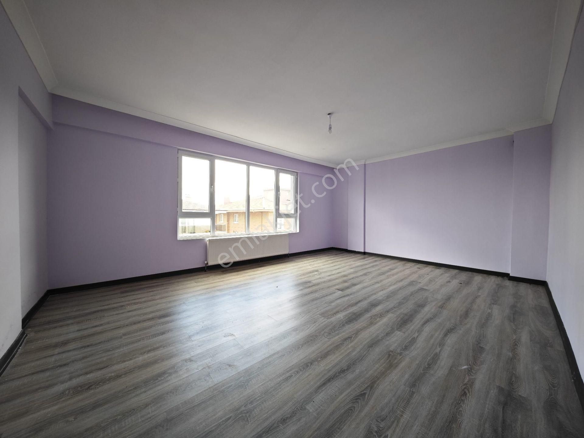 Beşikkaya'da Ebeveyn Banyolu Asansörlü 145 M2 3+1 Katta Satılık Daire !! - Görsel 8