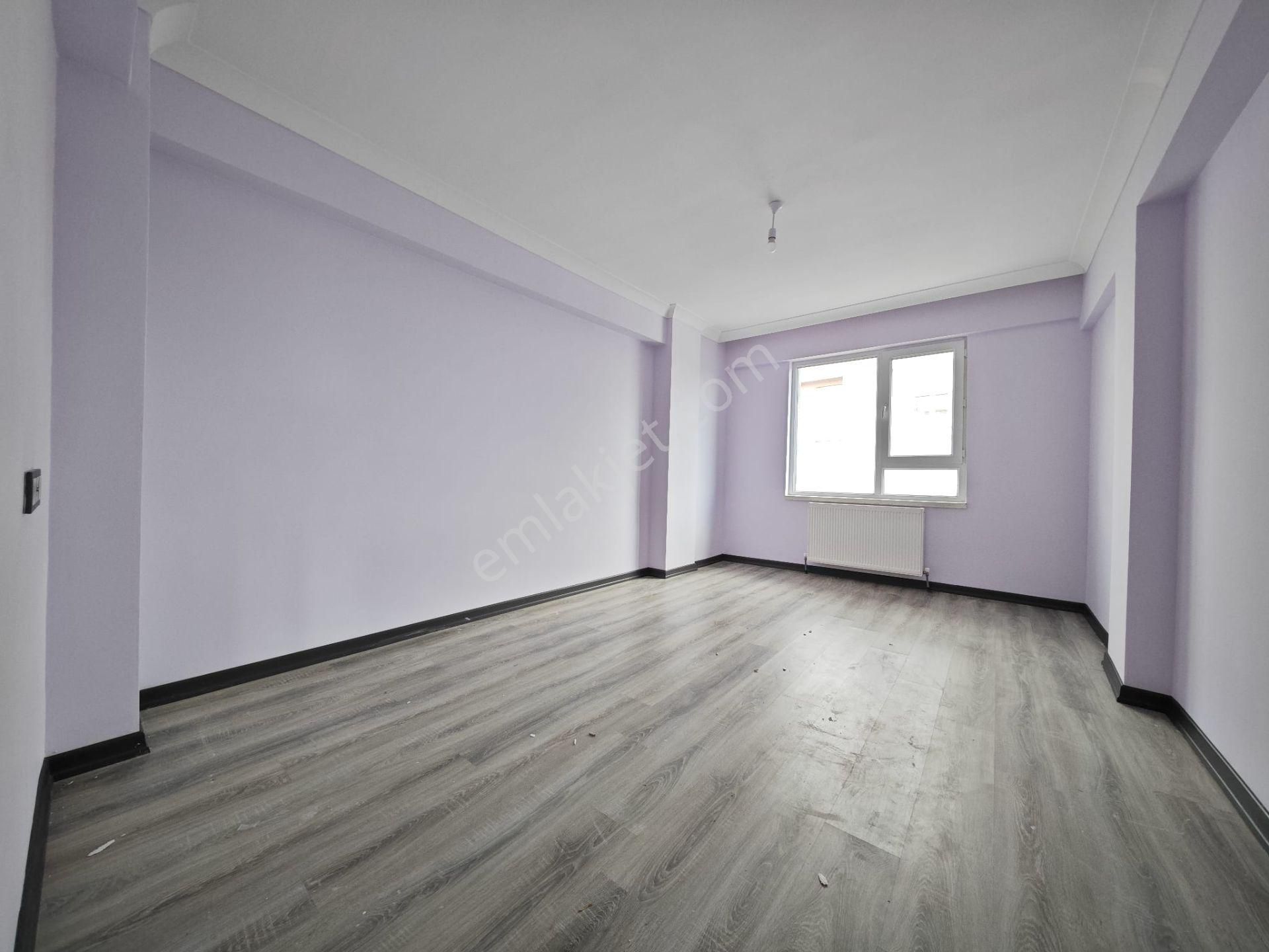 Beşikkaya'da Ebeveyn Banyolu Asansörlü 145 M2 3+1 Katta Satılık Daire !! - Görsel 11