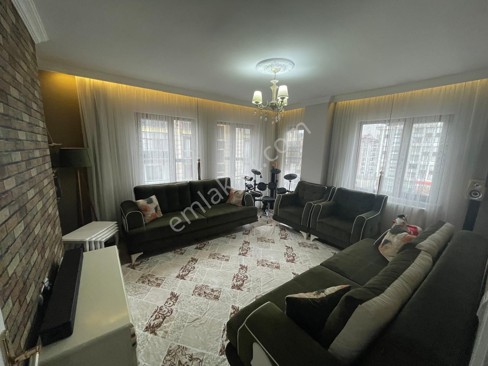 Alipaşa Mahallesinde Satılık Yeni Yapı Lüks 3+1daire