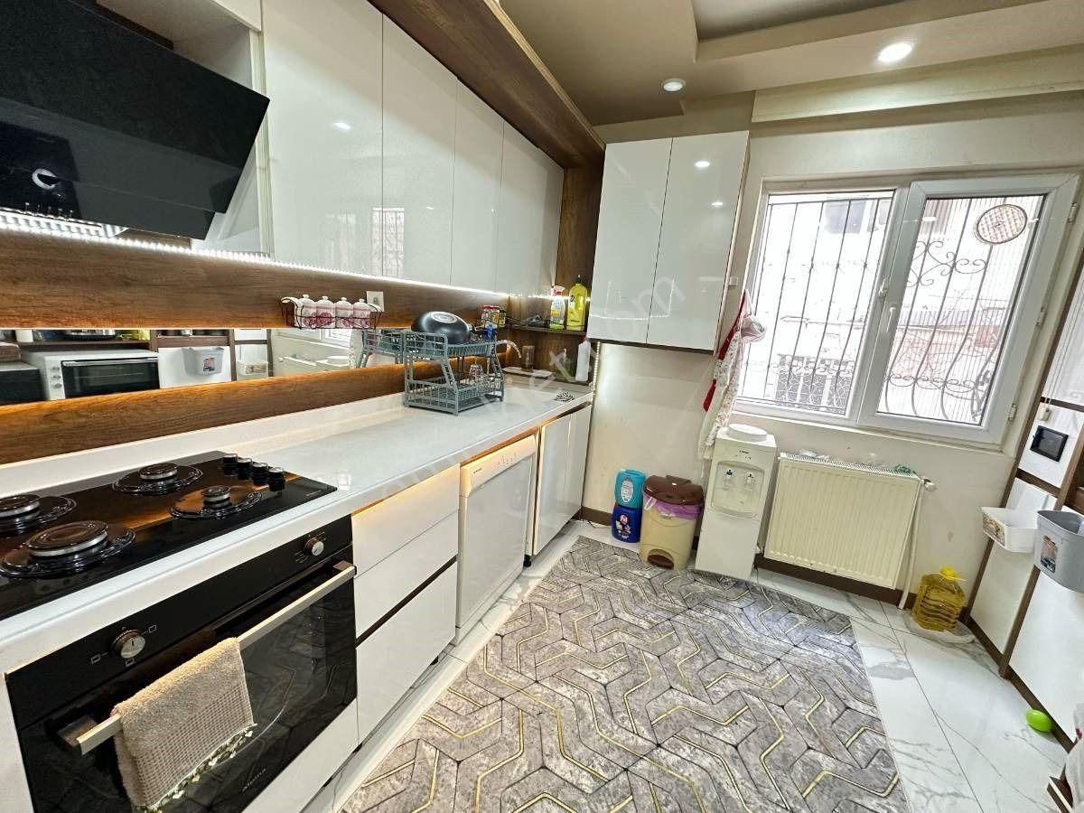 Akşemsettin Mh'de 3+1 115m² Yüksek Giriş Full Yapılı Ön Cephe Daire