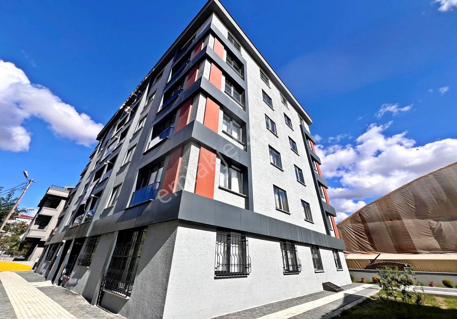 Weal World' Den Bahçelievler De Otoparklı, Sıfır, 2+1, 88 M2 ...