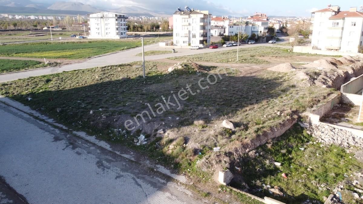 Anadolu Emlaktan Süper Konumda İmarlı Satılık Arsa