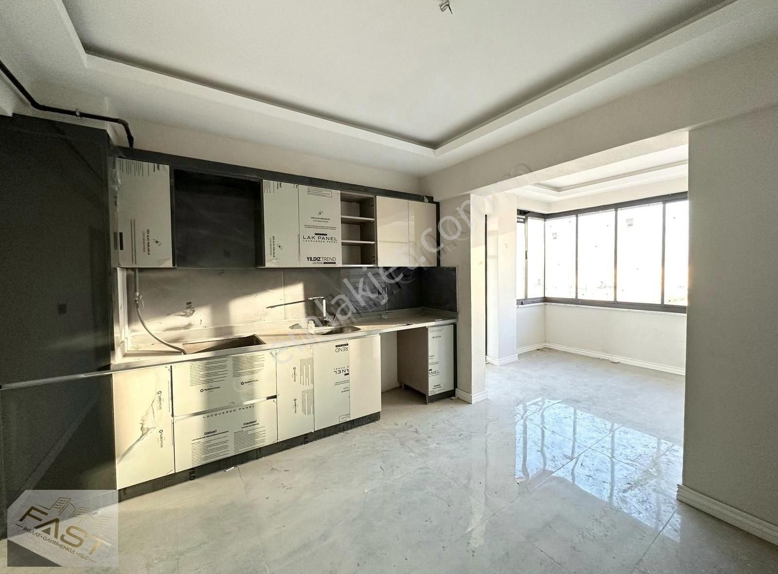 Fast'ten**fırsattt İlanı**2.5+1 Kombili Avizeli Satılık Daire
