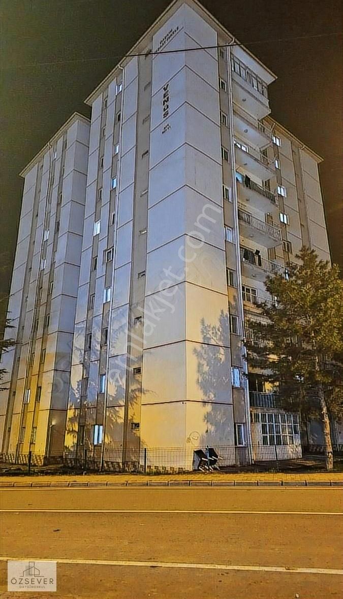 Belsin Pazaryeri Karşısı Önü Açık 5.kat Acil Satılık Daire