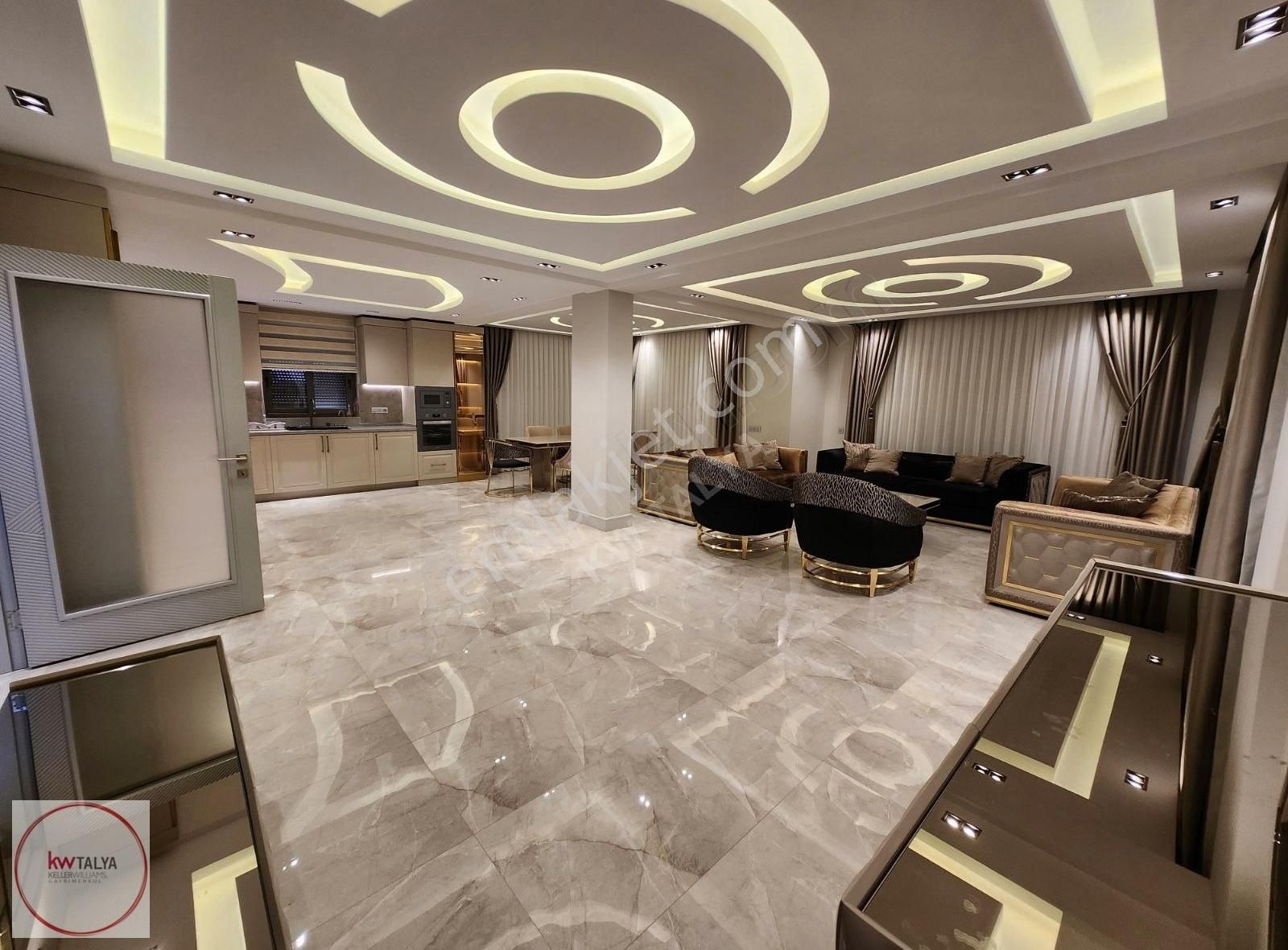 Deniz Kayan'dan Döşemealtı Altınkale'de Satılık 5+1 Trip. Villa