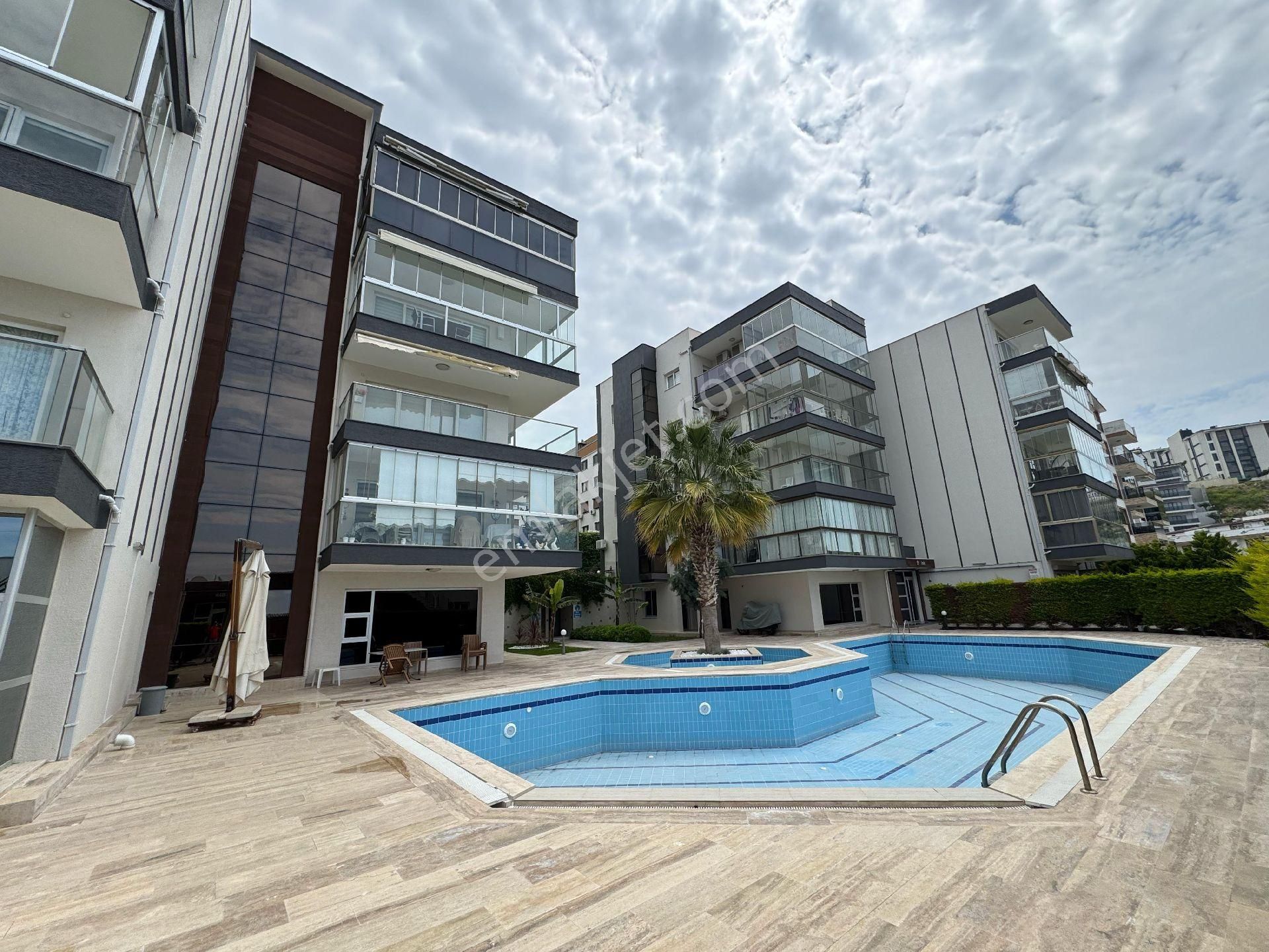 Deniz Manzaralı 3+1 Arakat Daire
