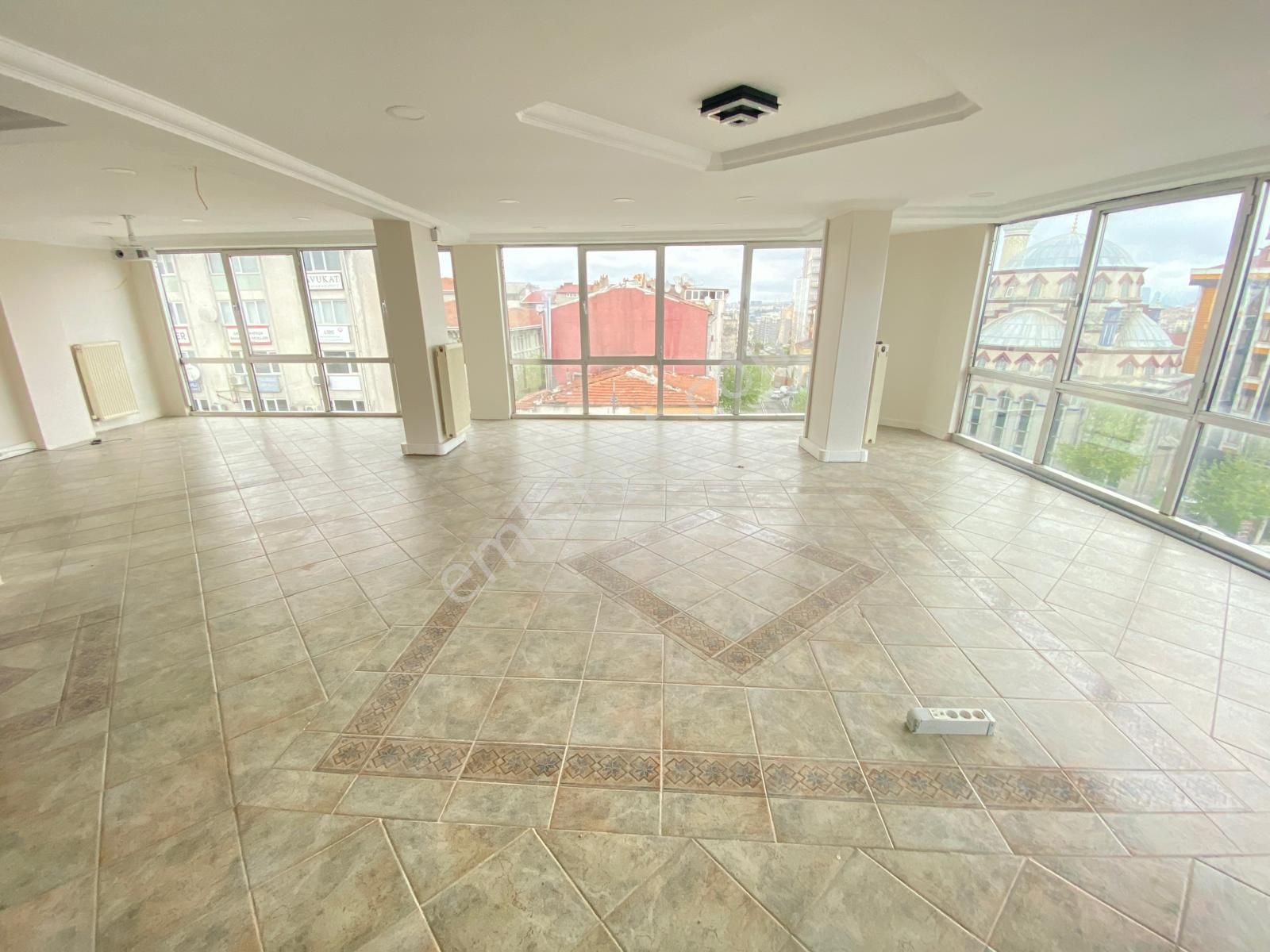 Gaziosmanpaşa Meydana Çok Yakın Durumda Kiralık 68m25.kat Plaza & Ofis Katı - Görsel 4